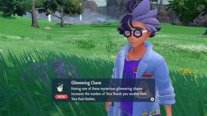 Glimmering-Charm-Pokemon-Scarlet-Violet