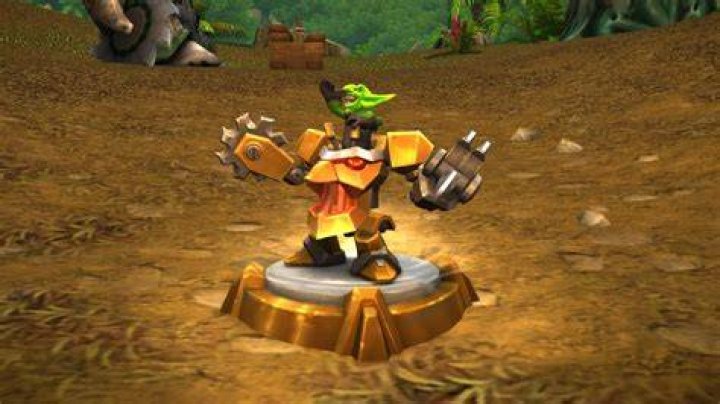 How to Get Rumble Coins, Rumble Foil, and Collect Warcraft Rumble Miniatures in World of Warcraft: Dragonflight Goblin-Warcraft-Rumble-Mini-Foiled