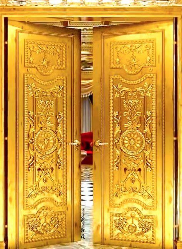 How open the gold doors in Returnal