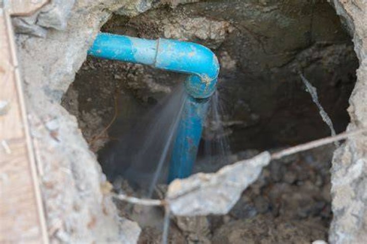 How to Remove Underground Pipes in Cities: Skylines 2 How-to-Remove-Underground-Water-and-Sewage-Pipes-in-Cities-Skylines-2-Bulldoze-1