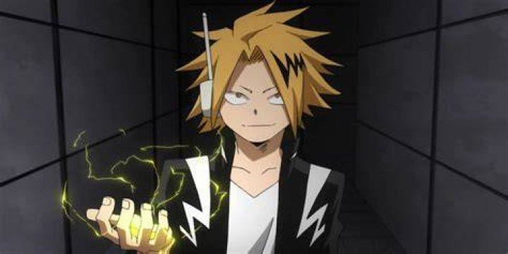 All My Hero Academia Characters' Ages, Heights, Birthdays, and Zodiac Signs Kaminari-using-his-quirk