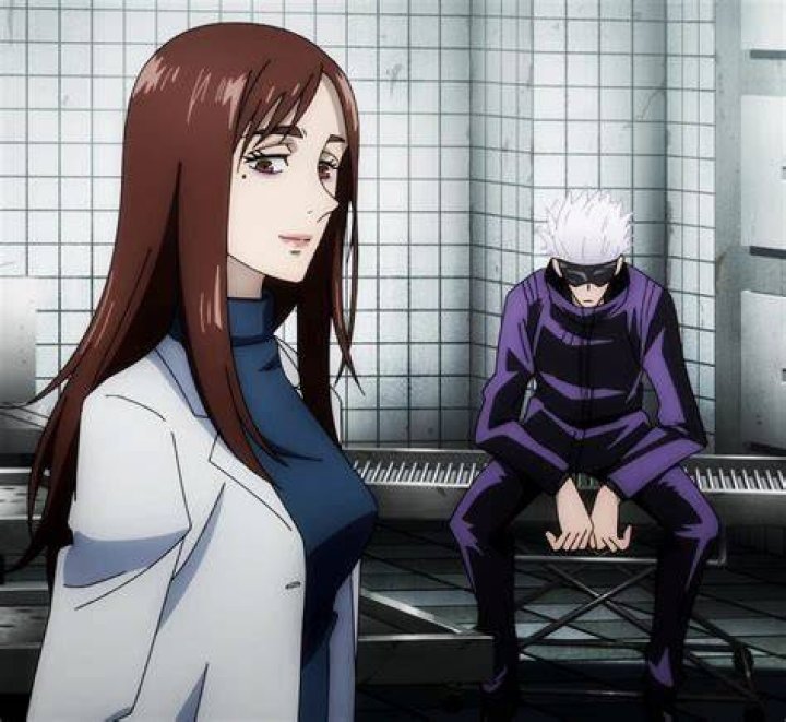 10 Strongest Female Characters in Jujutsu Kaisen Shoko-speaking-with-Gojo